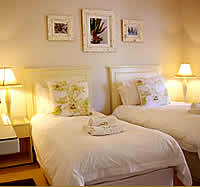 Four Palms Guest House B&B accommodation in Durbanville