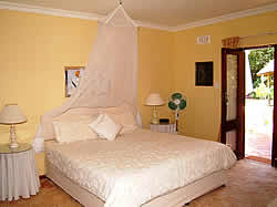Highlands Lodge B&B accommodation in Durbanville
