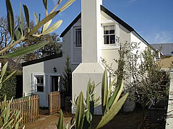 Cook's Cottage Self Caterin cottage in Franschhoek
