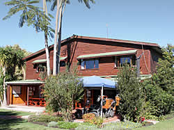 Tsitsikamma Backpackers is a four star backpackers in Stormsriver Village